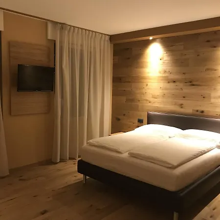 Carla Failela Hotel