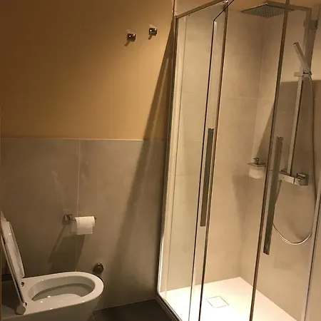 Hotel Carla Failela *